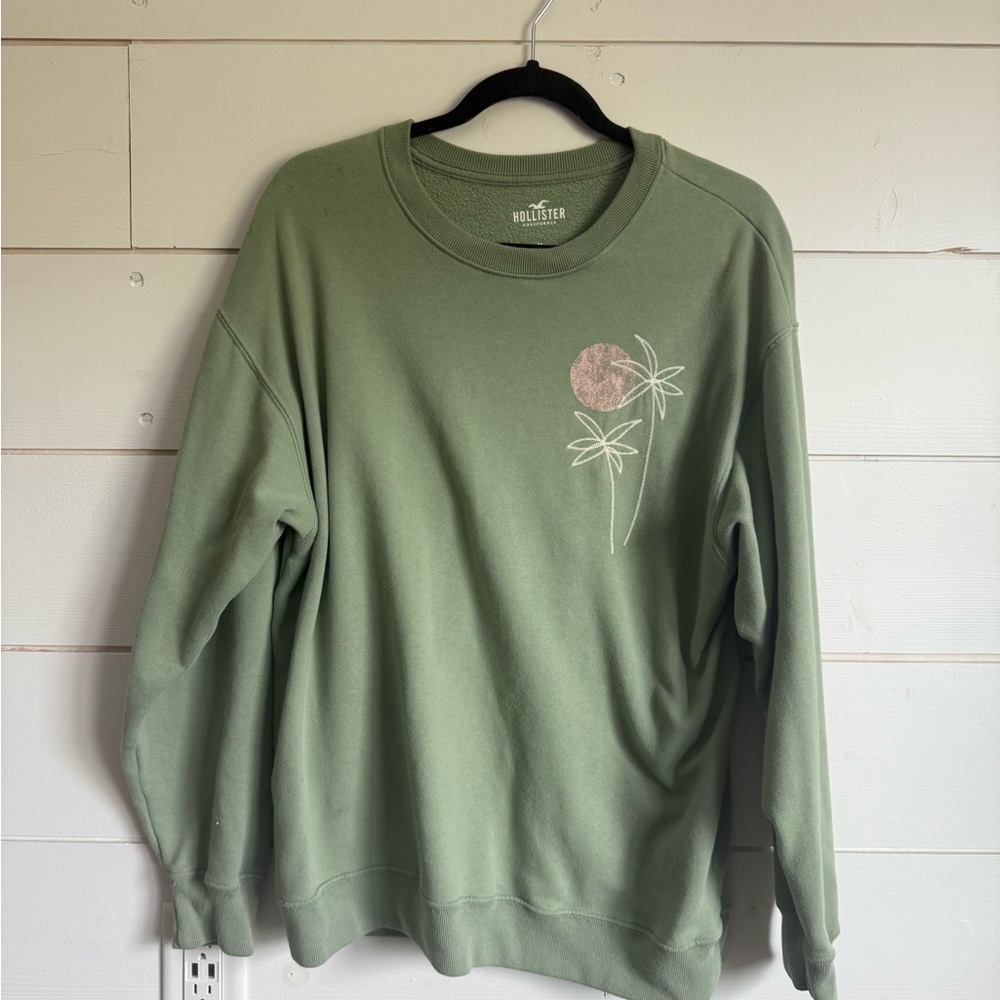 Hollister Green Crew Neck Sweater